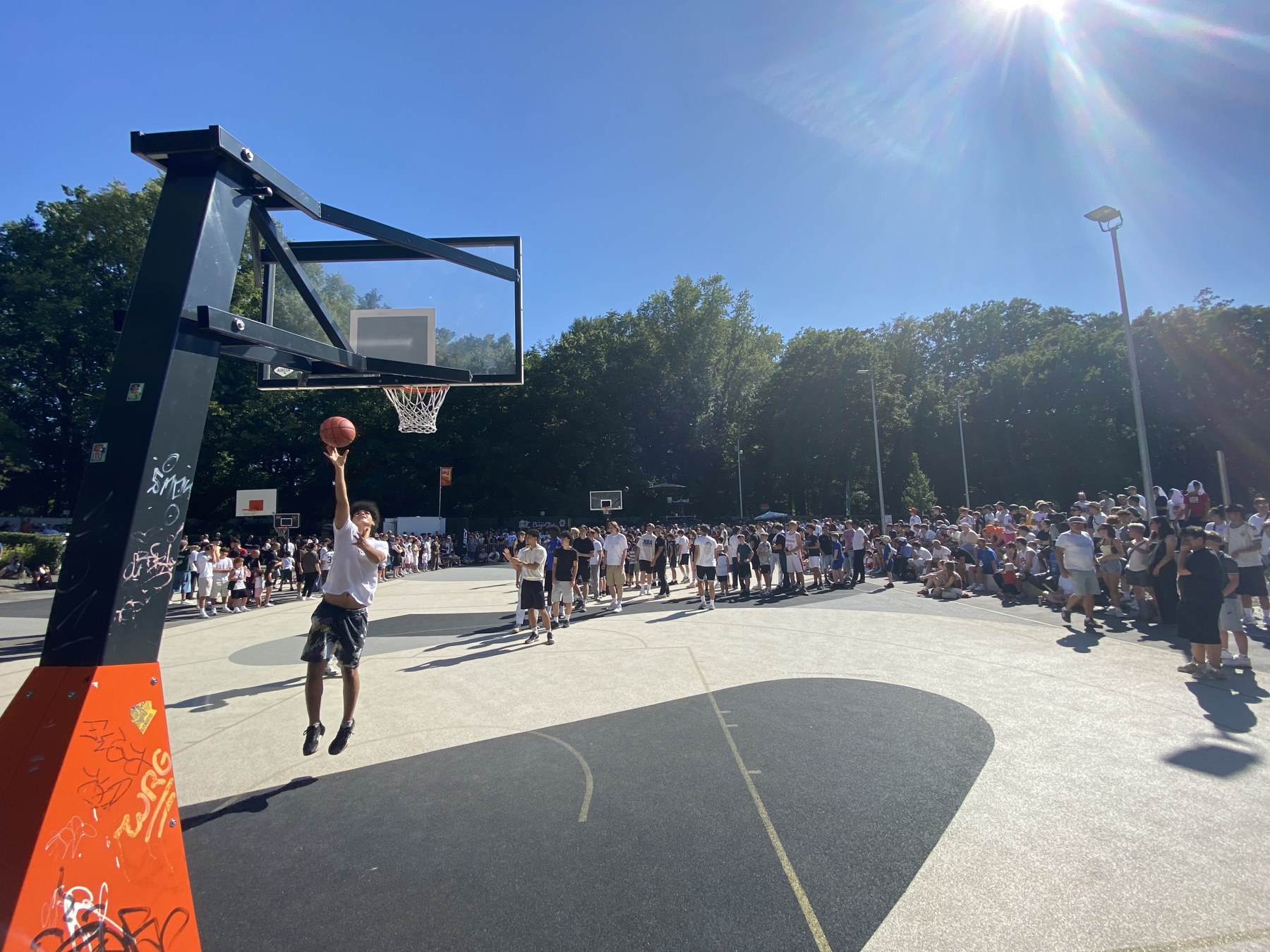 The community gathered around the outdoor court in Braunschweig
